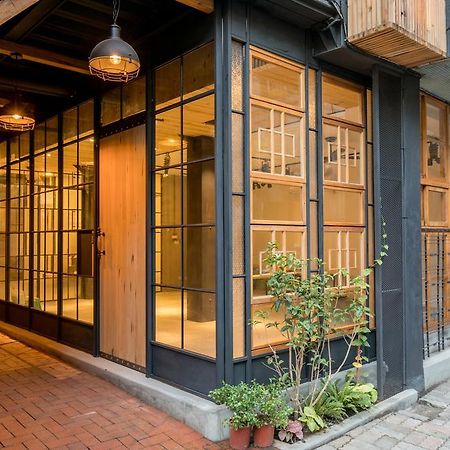Atreeium Daire Tainan Dış mekan fotoğraf