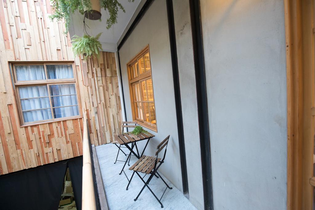 Atreeium Daire Tainan Dış mekan fotoğraf